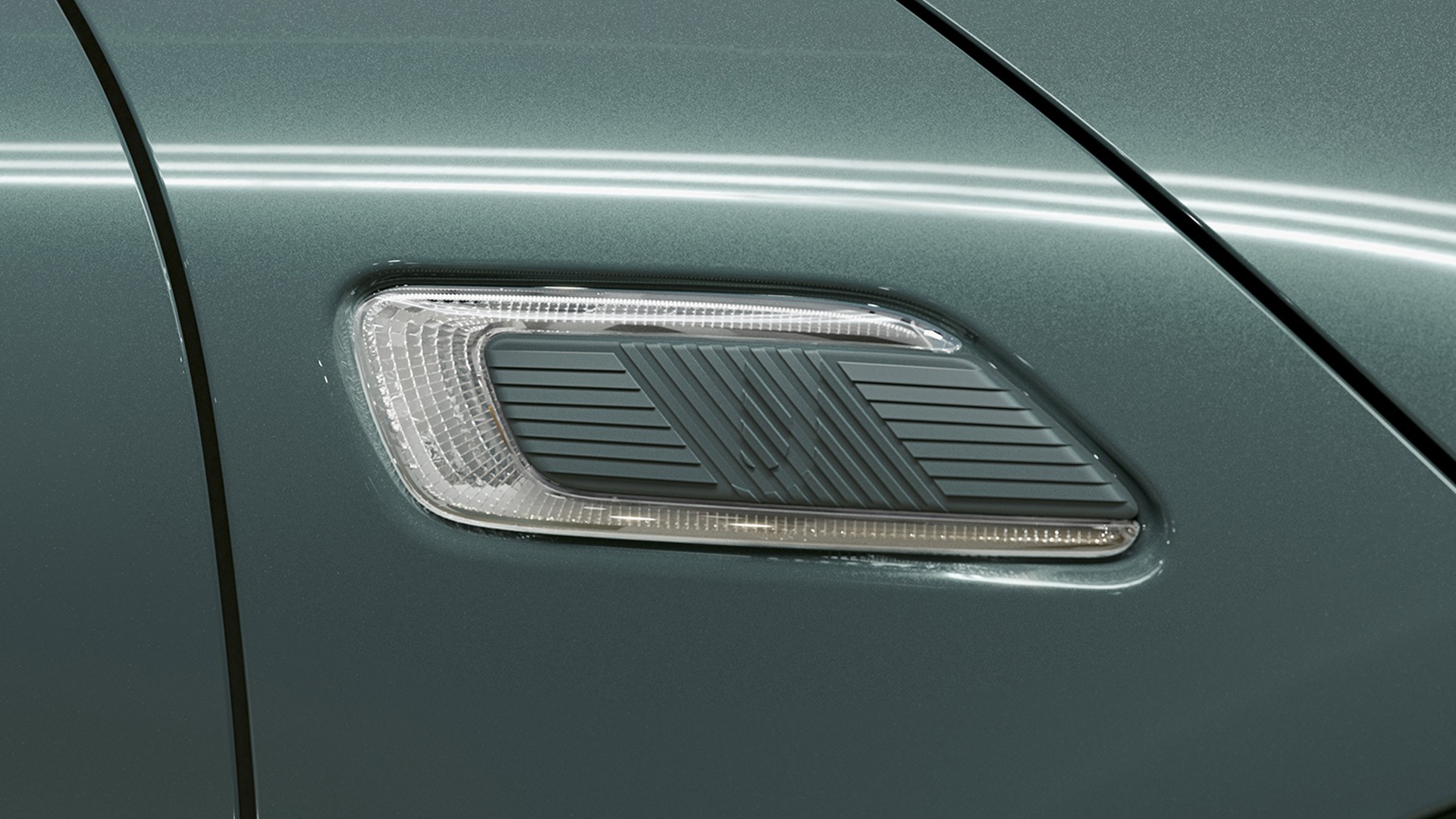 UNTOLD サイド・スカットル